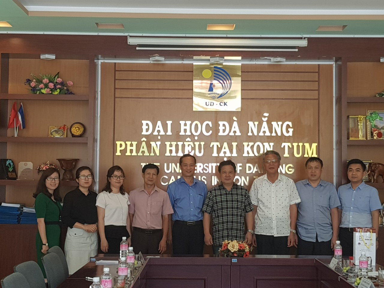 Họp về kế hoạch đồng tổ chức hội thảo khoa học quốc tế với chủ đề: “Thương mại và phân phối” với Phân hiệu Đại học Đà Nẵng tại Kon Tum